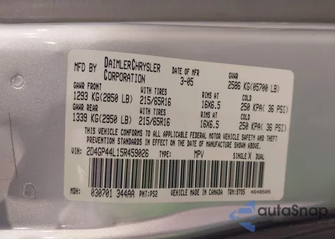 2005 Dodge Grand Caravan Sxt z USA, uszkodzony, nr VIN 2D4GP44L15R459026